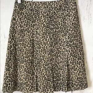 Anne Klein knee length animal skirt